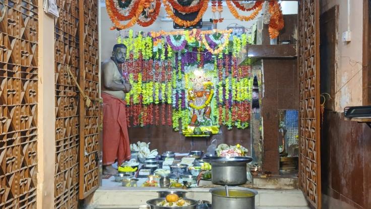 WhatsApp Image 2025-11-05 at 10.13.50 PM-ERJFlLjQ3S.jpg